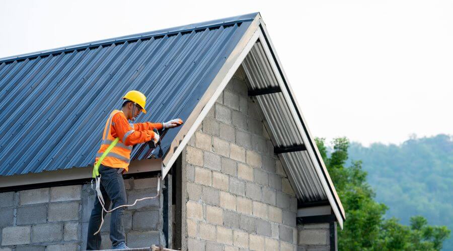 Expert Emergency Roof Repairs services in Powhatan Point, OH